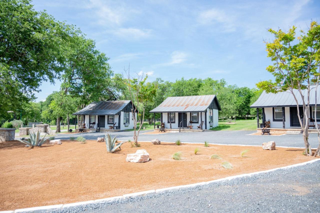 The Vaquero Motel Бандера Экстерьер фото