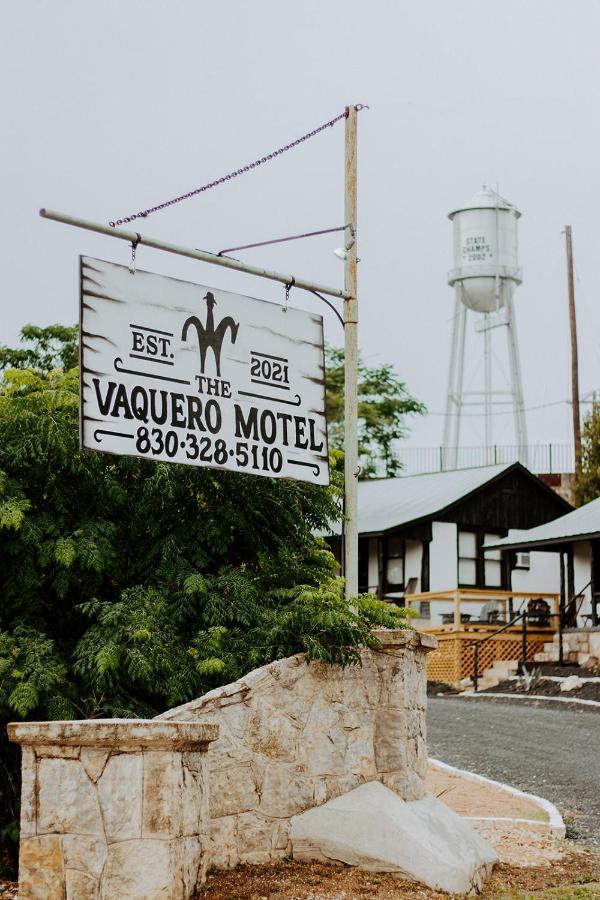 The Vaquero Motel Бандера Экстерьер фото
